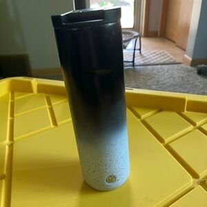 Starbucks 20 oz insulated tumbler (black and white speckled gradient)